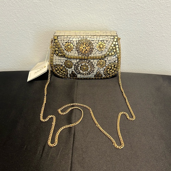 Antik Kraft | Metal Mosaic Purse w/ Crossbody Strap - Picture 5 of 15